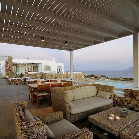 St' Astra Villa *